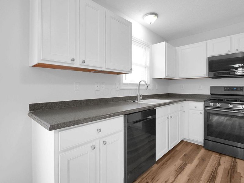 8824 Rock Dove Road, Lewis Center, OH 43035 Photo 13