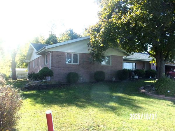 407 E Pine Street, Chatsworth, IL 60921