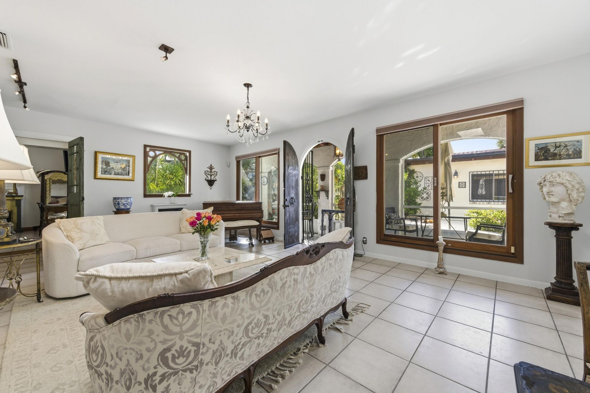 281 Granada Road, West Palm Beach, FL 33401 Photo