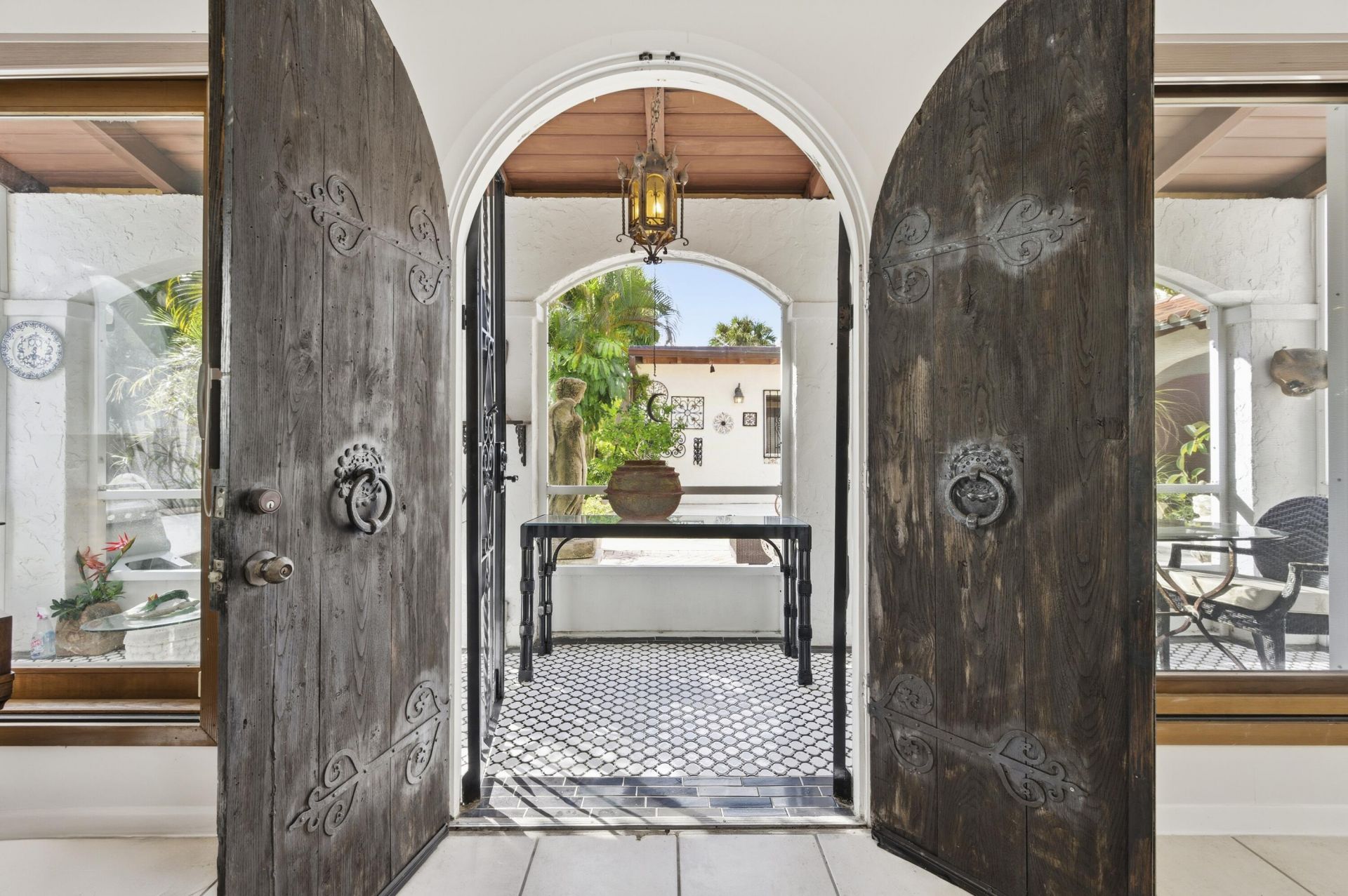 281 Granada Road, West Palm Beach, FL 33401 Photo