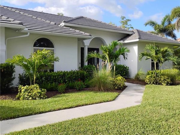 1909 Fairfax CIR, NAPLES, FL 34109