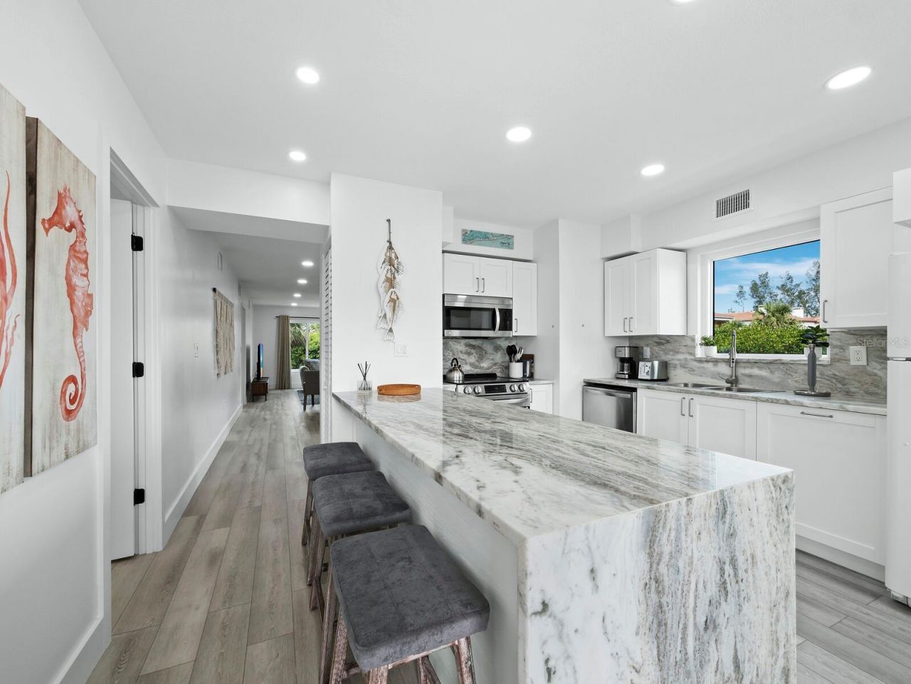 3320 Gulf Of Mexico Dr Drive, Unit 208C, Longboat Key, FL 34228 Photo