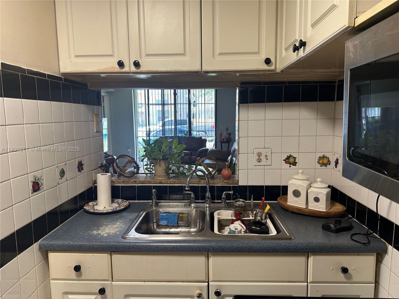 9682 Fontainebleau Blvd, Unit 114, Miami, FL 33172 Photo