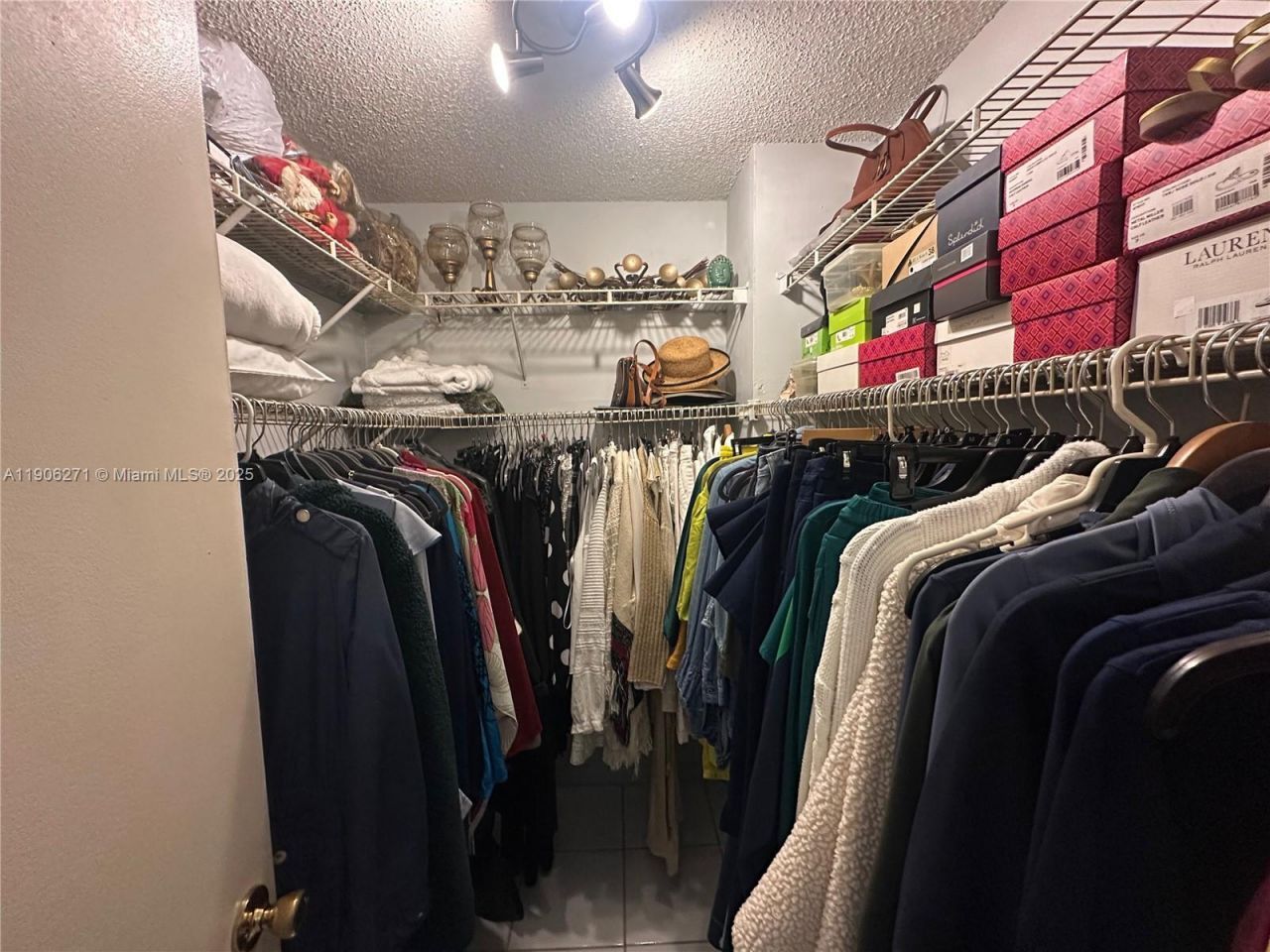 9682 Fontainebleau Blvd, Unit 114, Miami, FL 33172 Photo