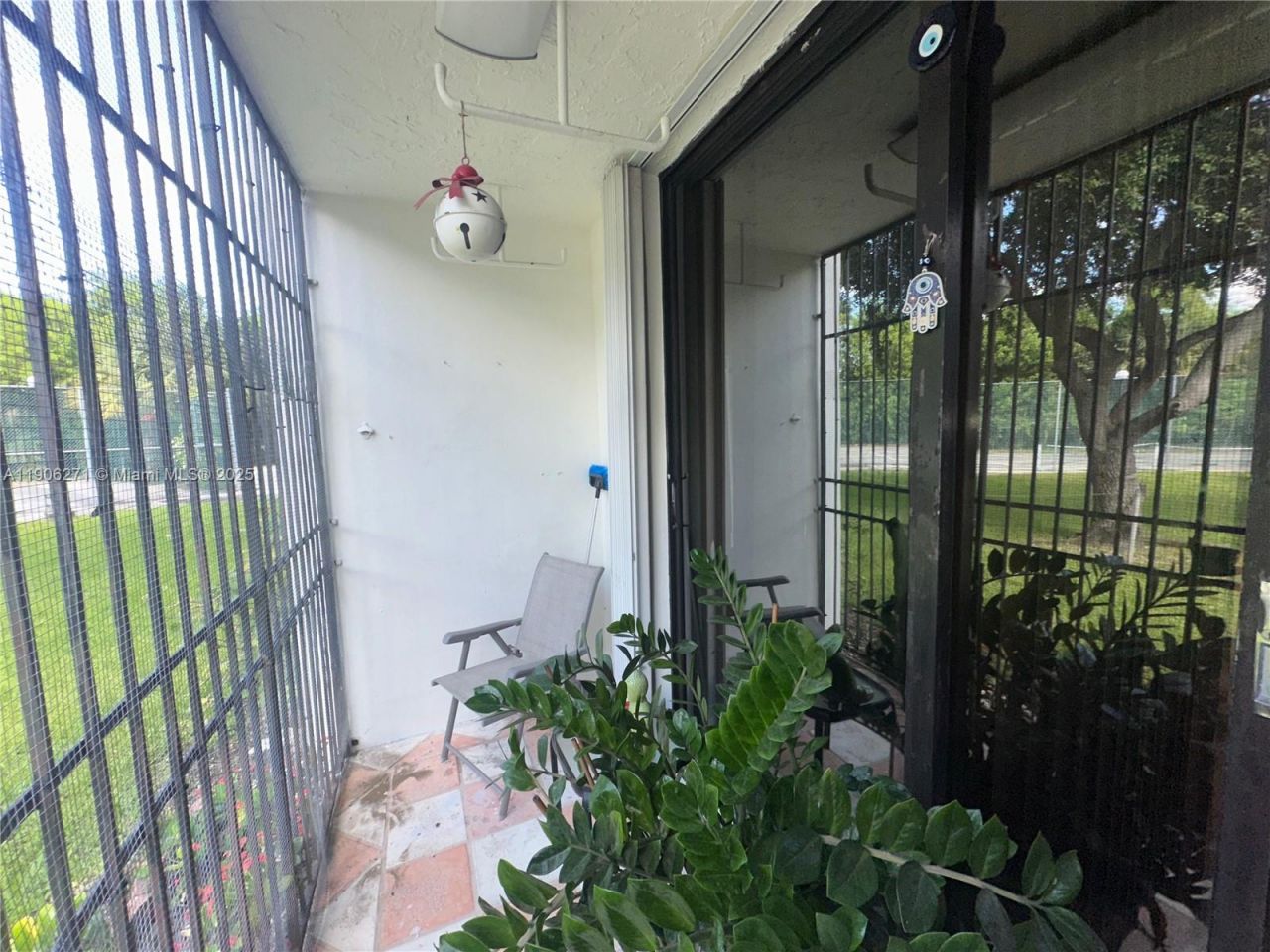 9682 Fontainebleau Blvd, Unit 114, Miami, FL 33172 Photo