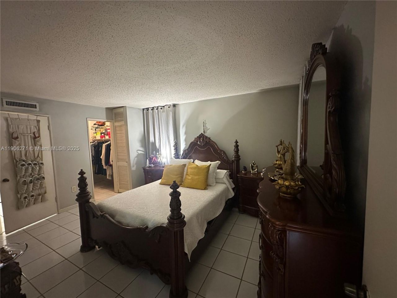 9682 Fontainebleau Blvd, Unit 114, Miami, FL 33172 Photo