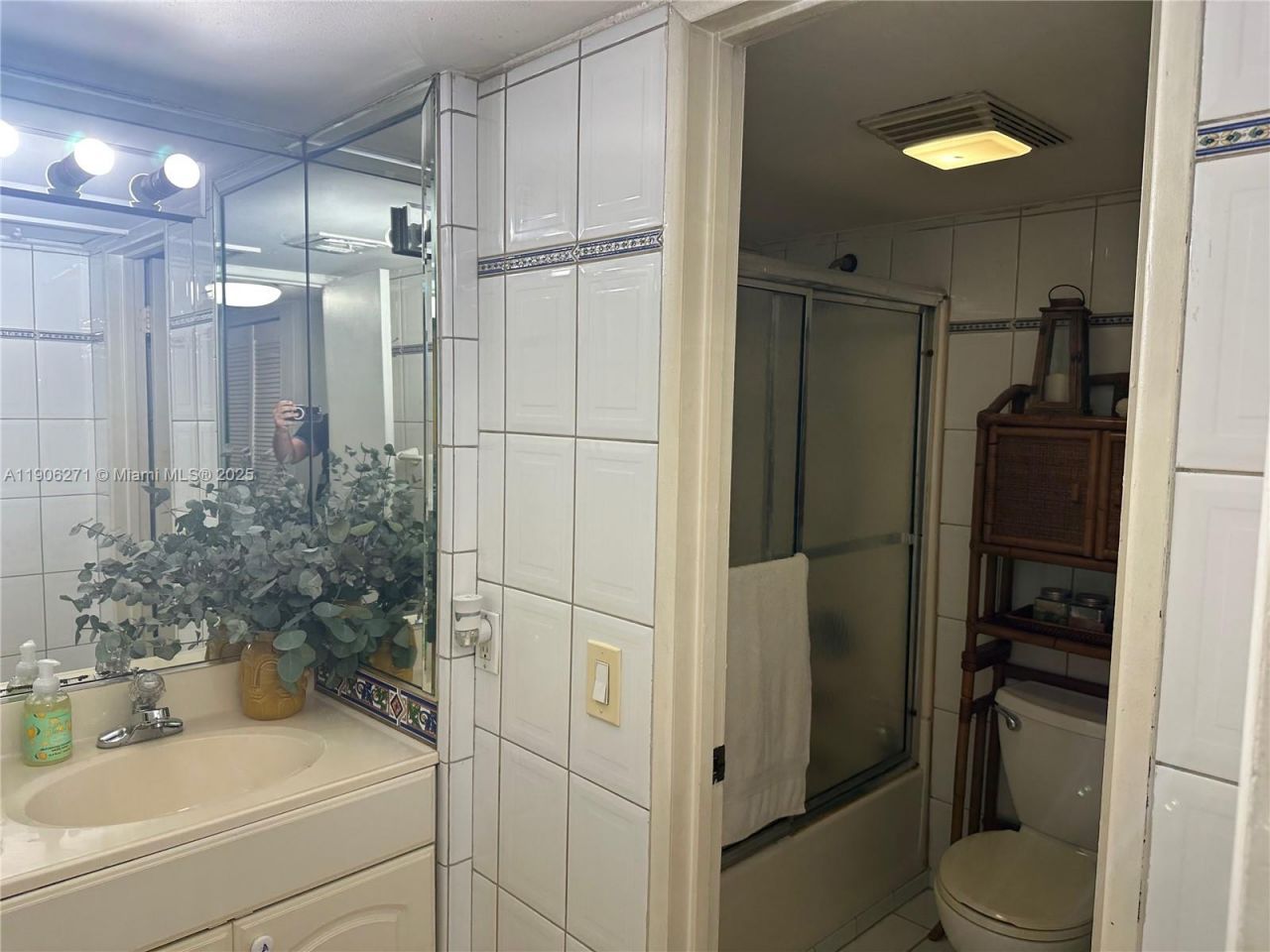 9682 Fontainebleau Blvd, Unit 114, Miami, FL 33172 Photo