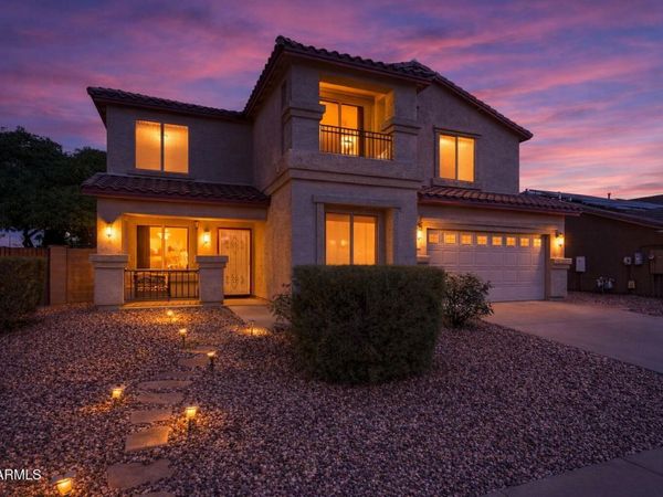 17868 W Charter Oak Road, Surprise, AZ 85388