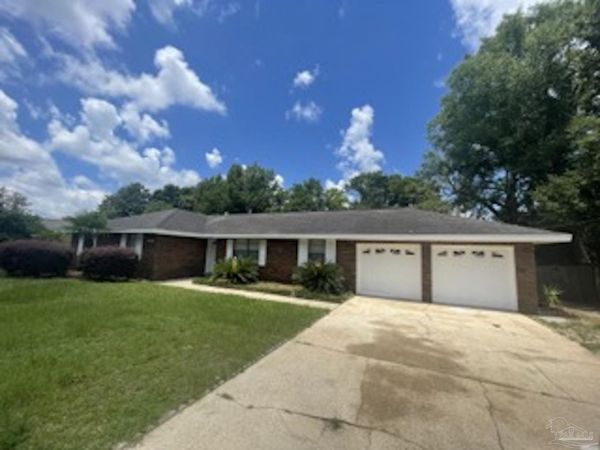 6511 Antietam Dr, Pensacola, FL 32503