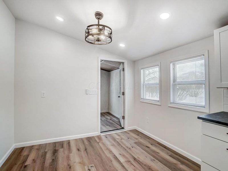 1896 Dyer Road, Grove City, OH 43123 Photo 12