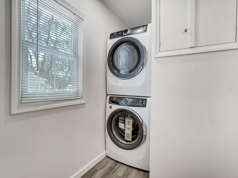 1896 Dyer Road, Grove City, OH 43123 Photo 24