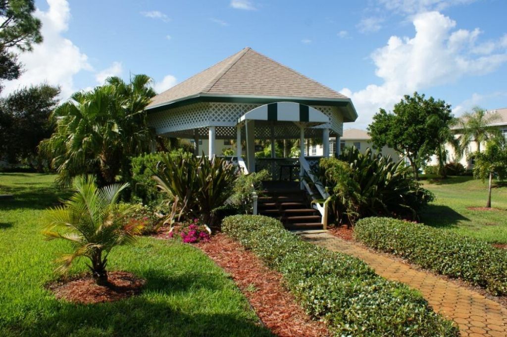 2950 SE Ocean Boulevard, Unit 134-5, Stuart, FL 34996 Photo