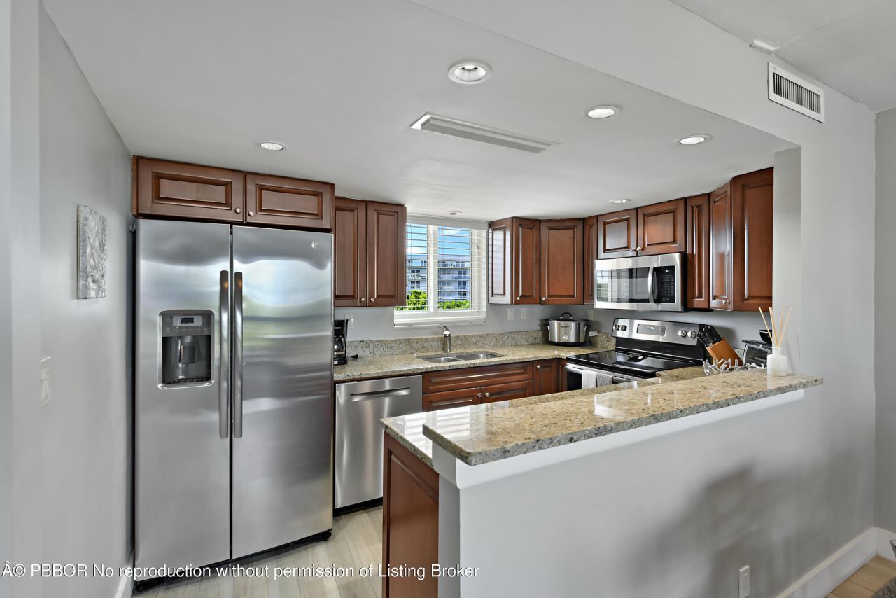 2505 S Ocean Boulevard, Unit 411, Palm Beach, FL 33480 Photo