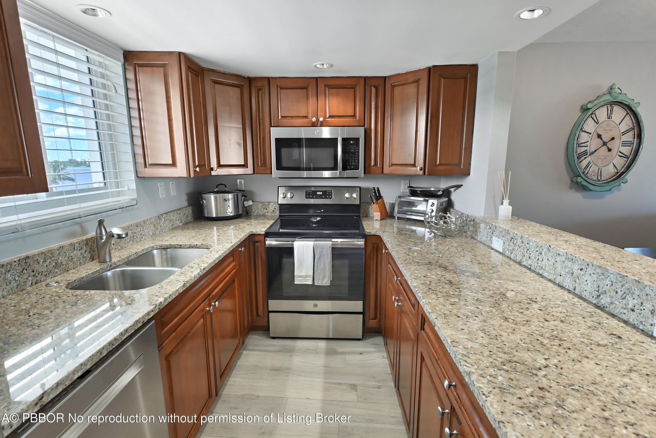 2505 S Ocean Boulevard, Unit 411, Palm Beach, FL 33480 Photo