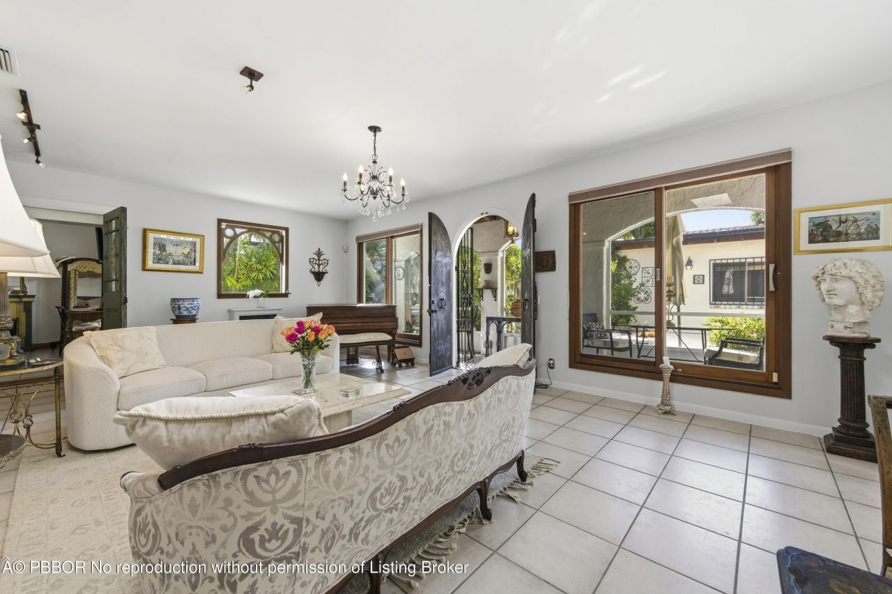 281 Granada Road, West Palm Beach, FL 33401 Photo