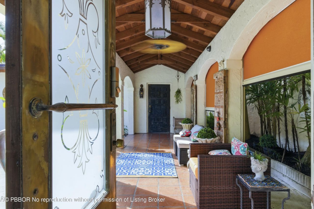 281 Granada Road, West Palm Beach, FL 33401 Photo