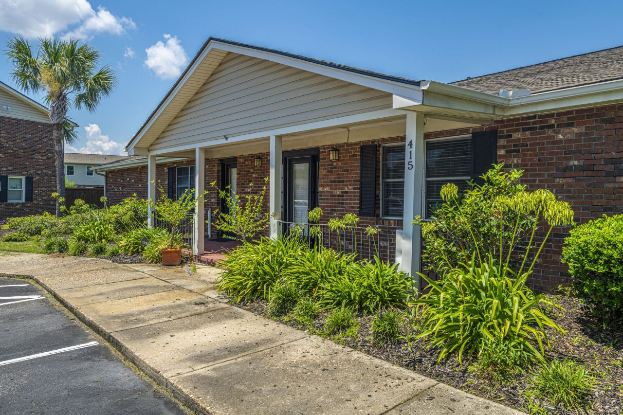 415 Parkdale Drive Photo 30