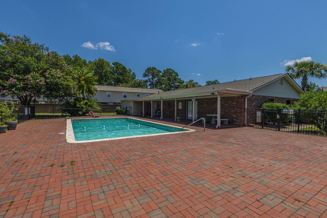 415 Parkdale Drive Photo 31