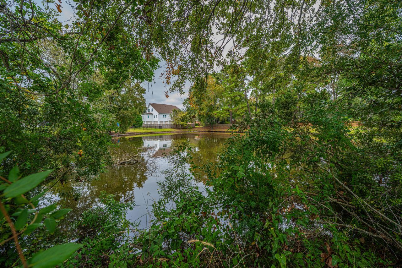 415 Parkdale Drive Photo 39