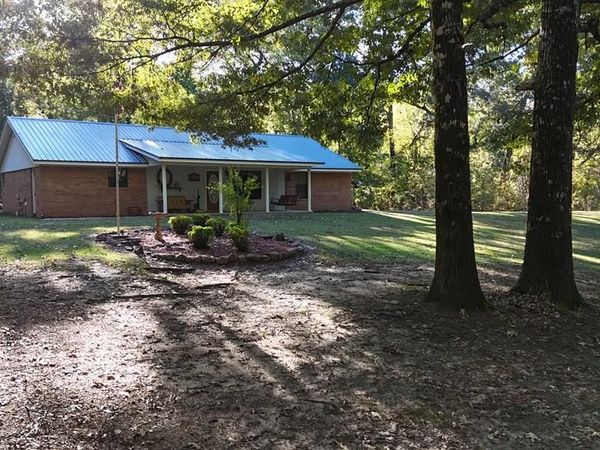 146 Cr 121, Carrollton, MS 38917