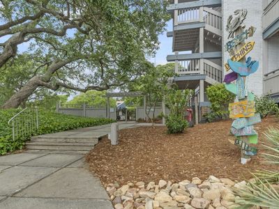 310 5th Ave. N, Unit 206, Surfside Beach, SC 29575