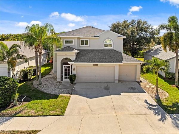 11528 Woodmount LN, ESTERO, FL 33928