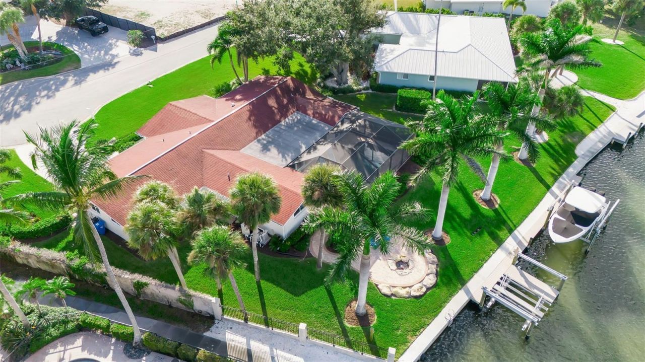 318 Nassau Street N, Venice, FL 34285 Photo