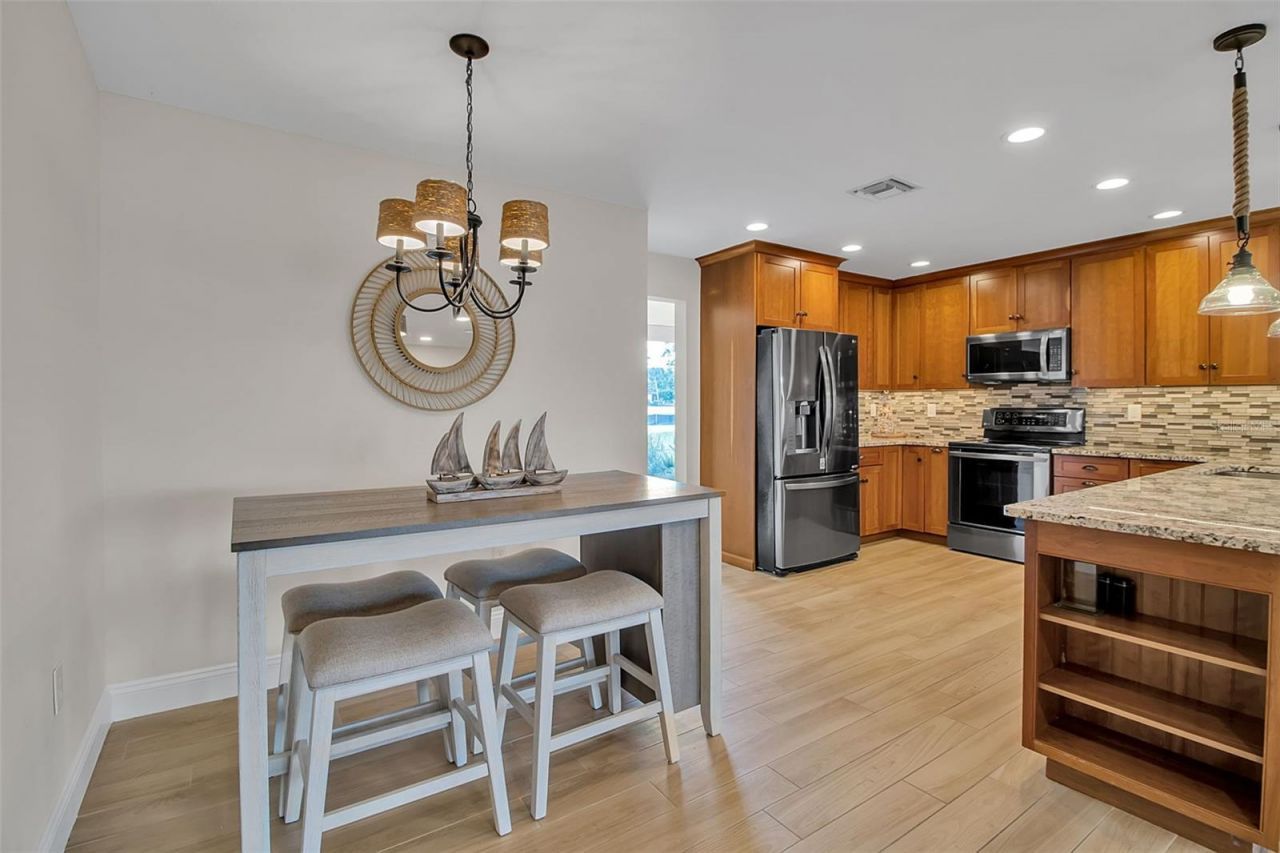 318 Nassau Street N, Venice, FL 34285 Photo