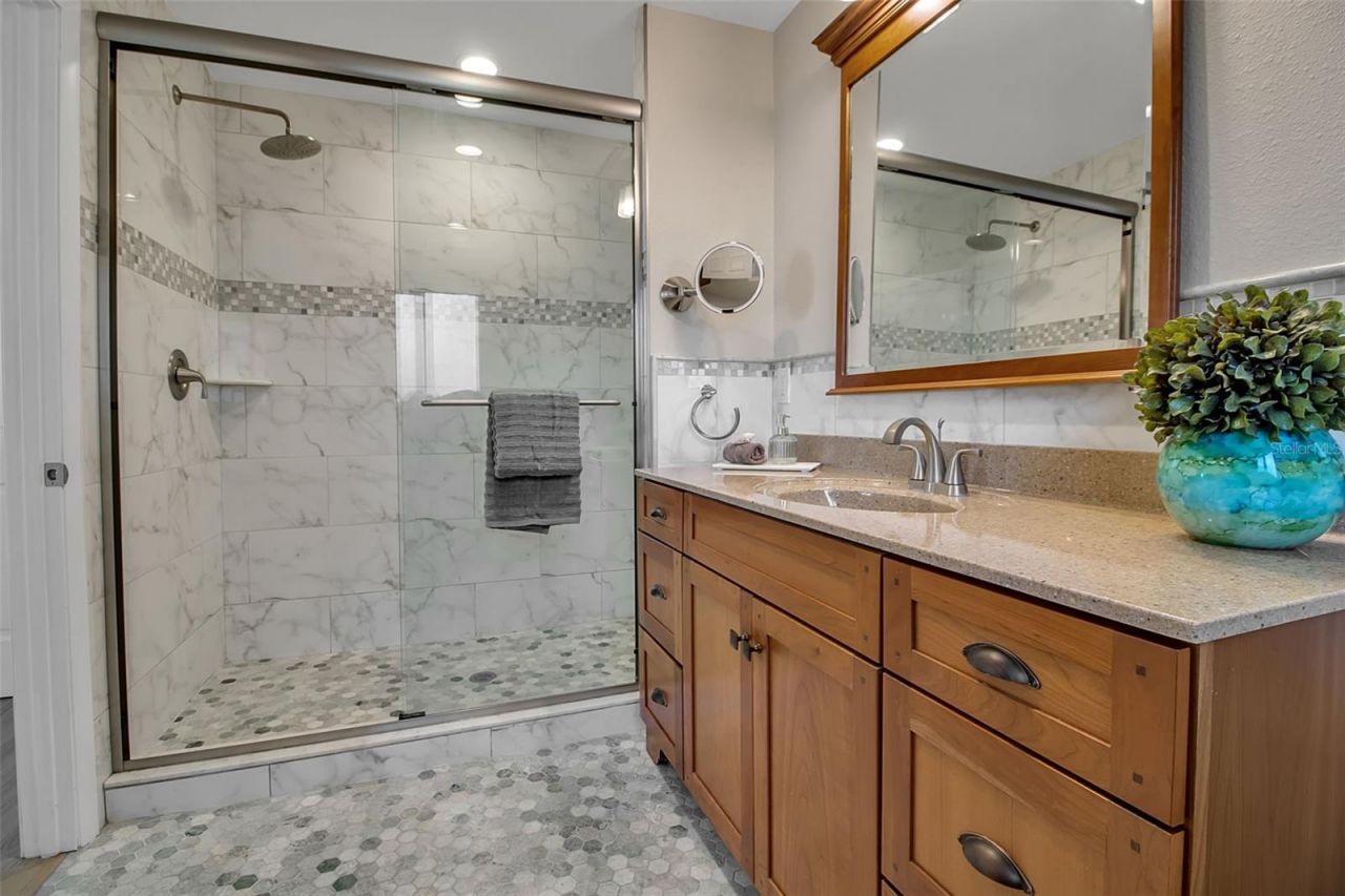 318 Nassau Street N, Venice, FL 34285 Photo