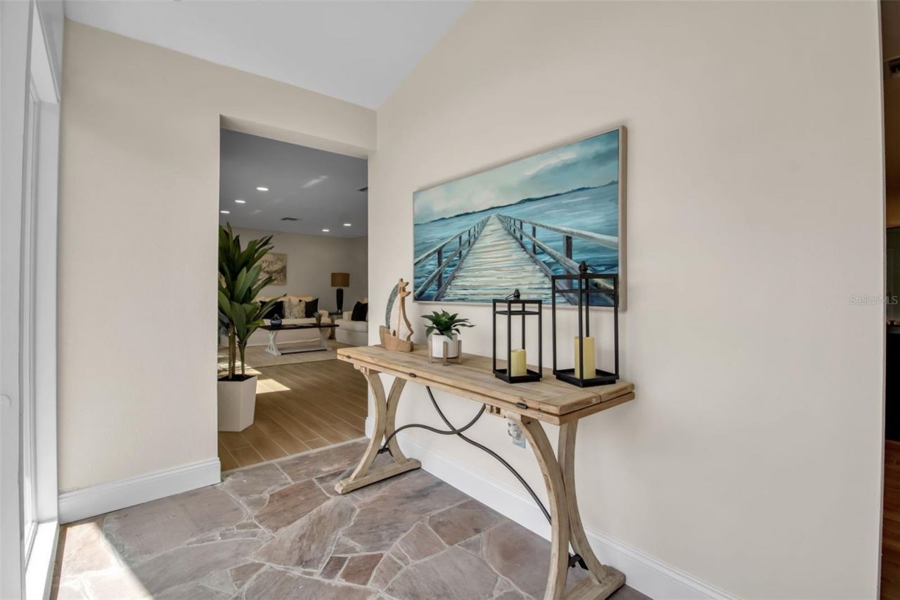 318 Nassau Street N, Venice, FL 34285 Photo