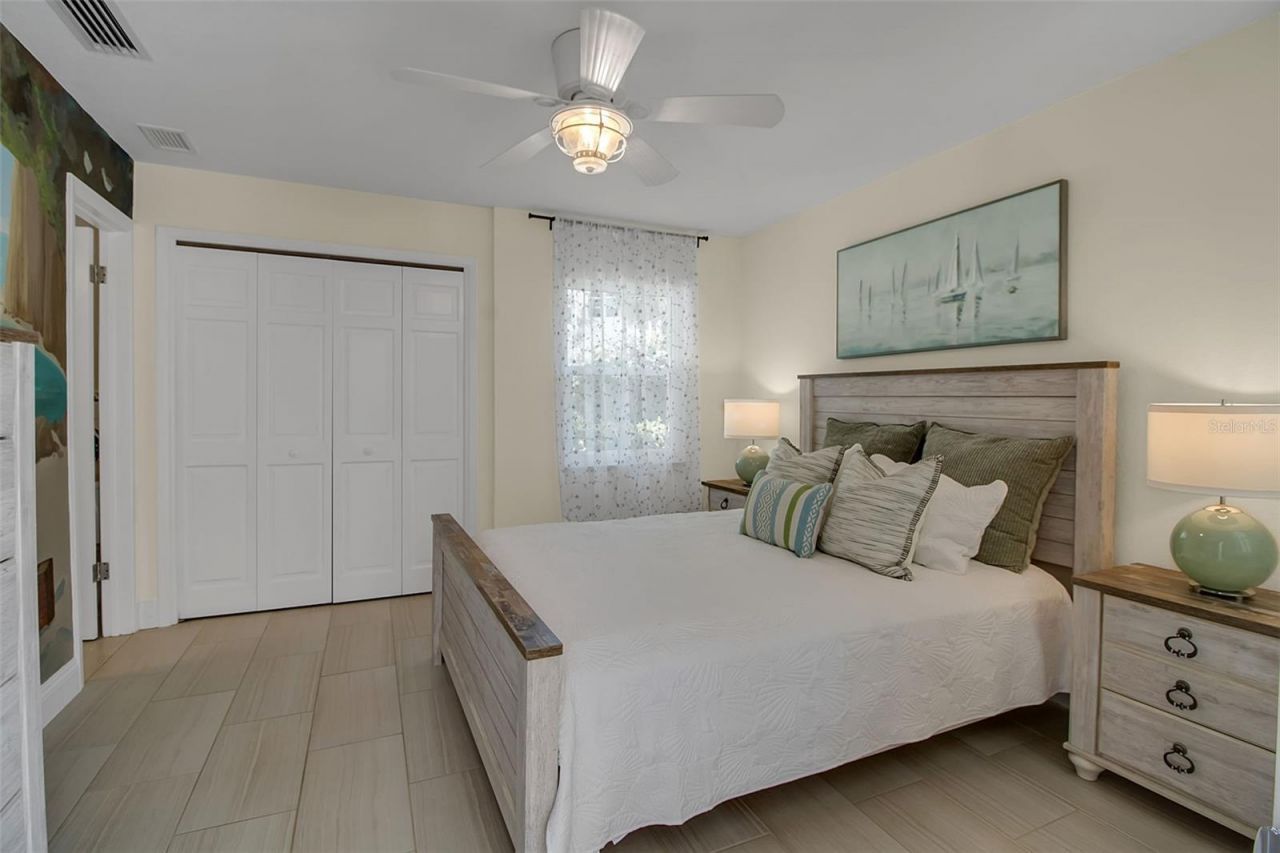 318 Nassau Street N, Venice, FL 34285 Photo