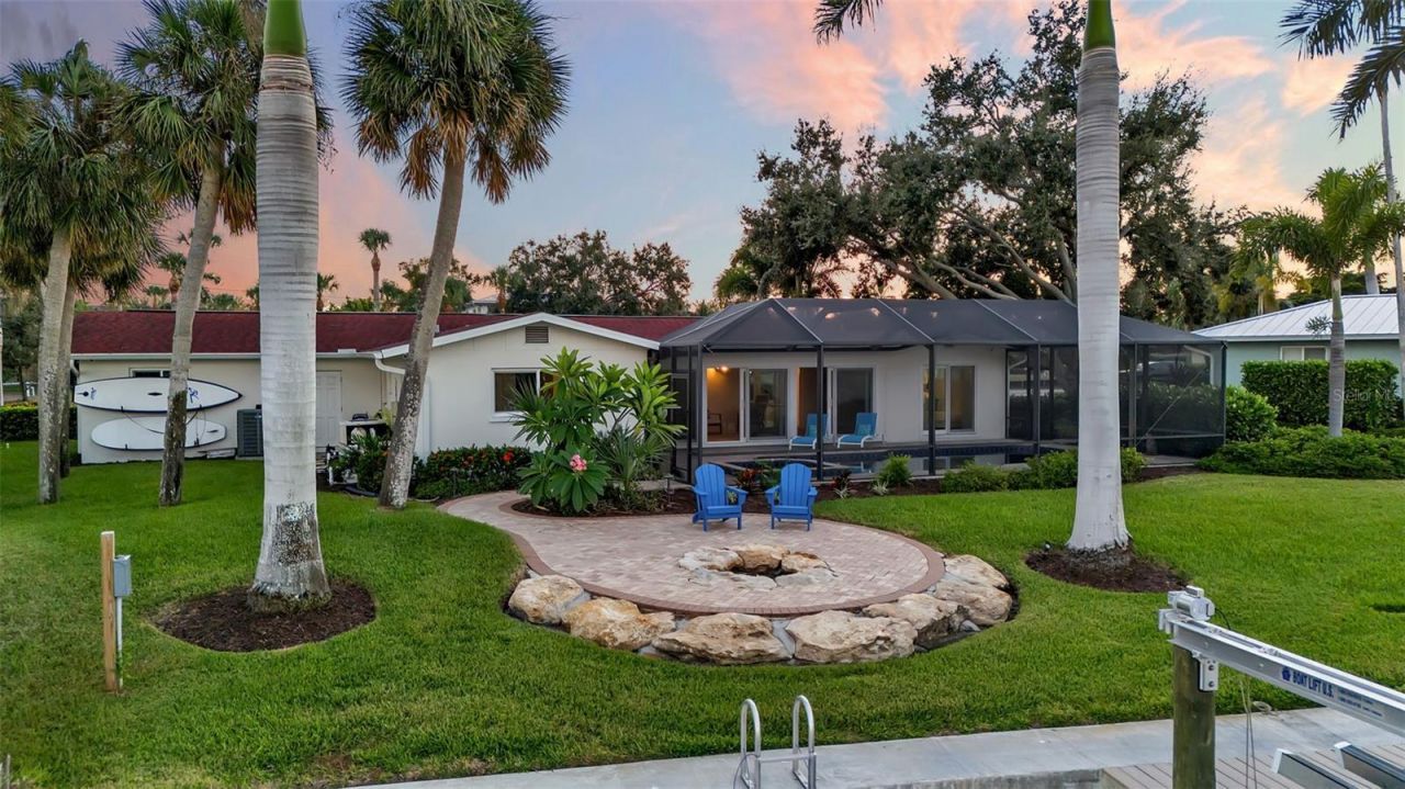 318 Nassau Street N, Venice, FL 34285 Photo