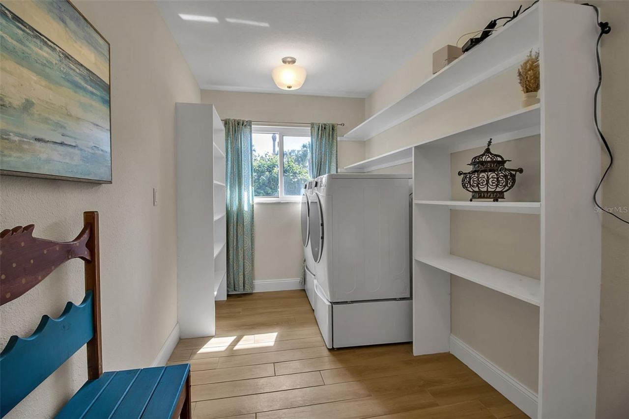 318 Nassau Street N, Venice, FL 34285 Photo