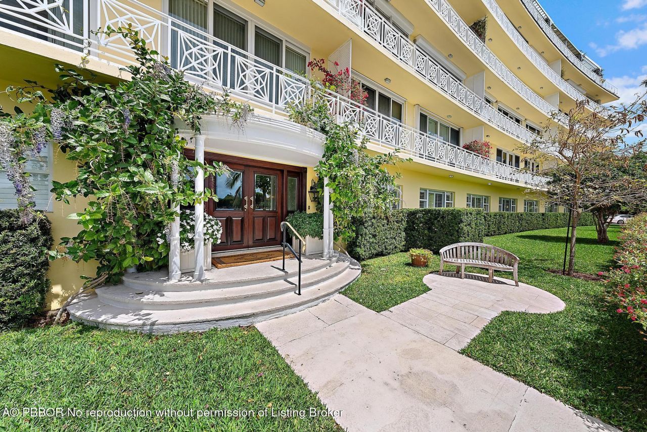 425 Worth Avenue, Unit 2F, Palm Beach, FL 33480 Photo