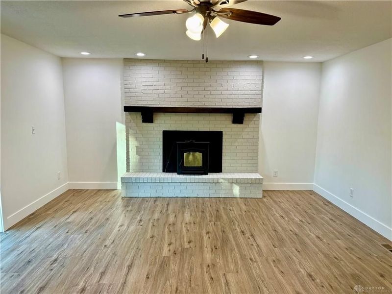 3785 Frostwood Drive, Beavercreek, OH 45430 Photo 6