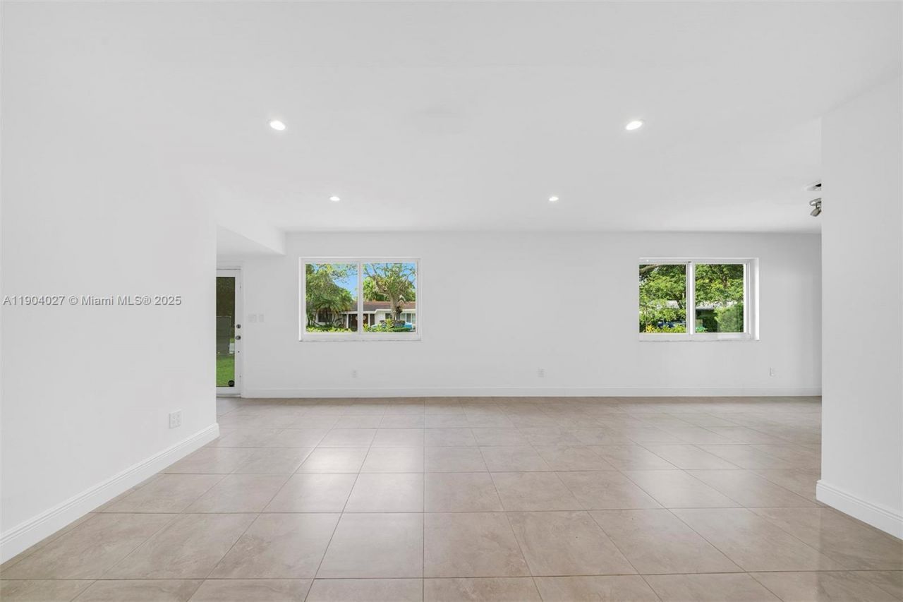 7575 SW 134th St, Pinecrest, FL 33156 Photo