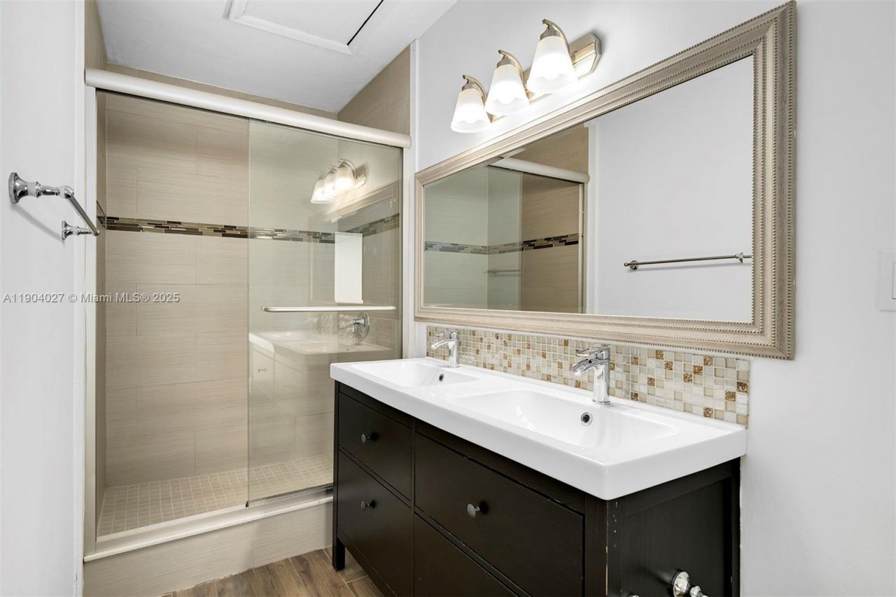 7575 SW 134th St, Pinecrest, FL 33156 Photo