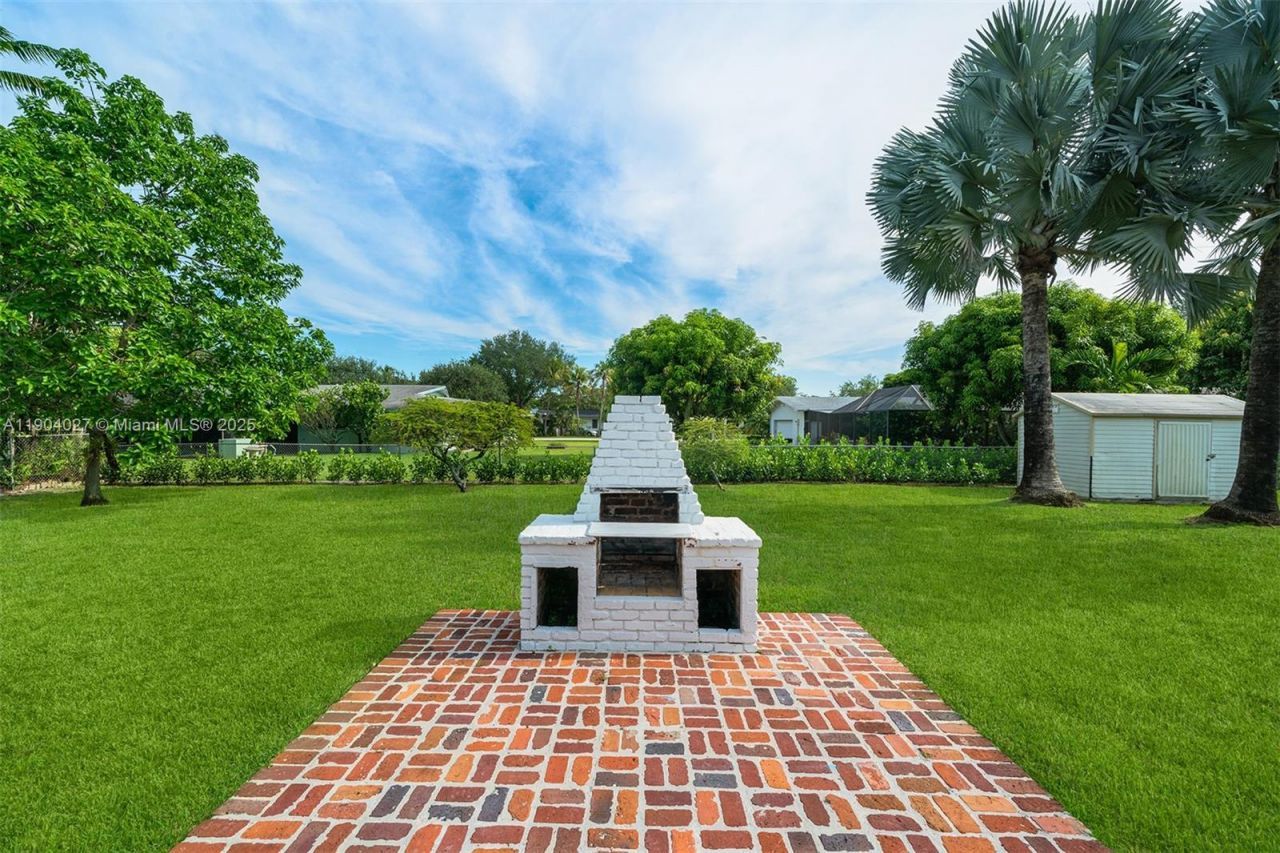 7575 SW 134th St, Pinecrest, FL 33156 Photo