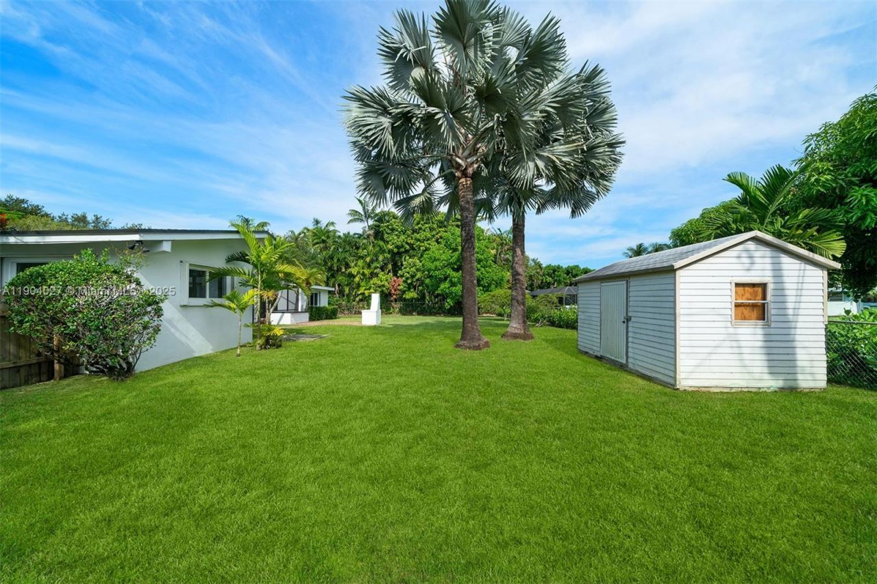 7575 SW 134th St, Pinecrest, FL 33156 Photo