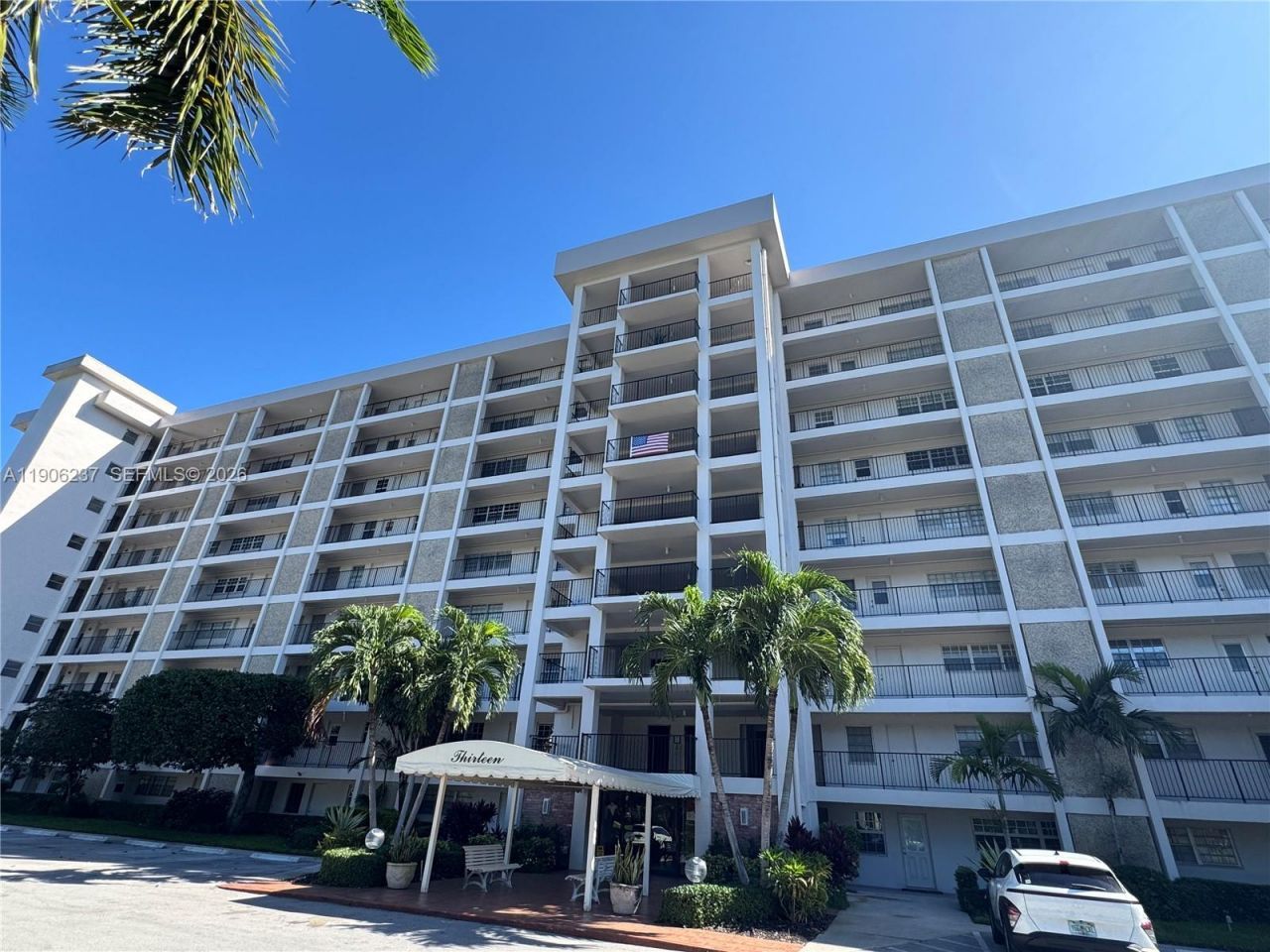 3300 N Palm Aire Dr, Unit 305, Pompano Beach, FL 33069 Photo