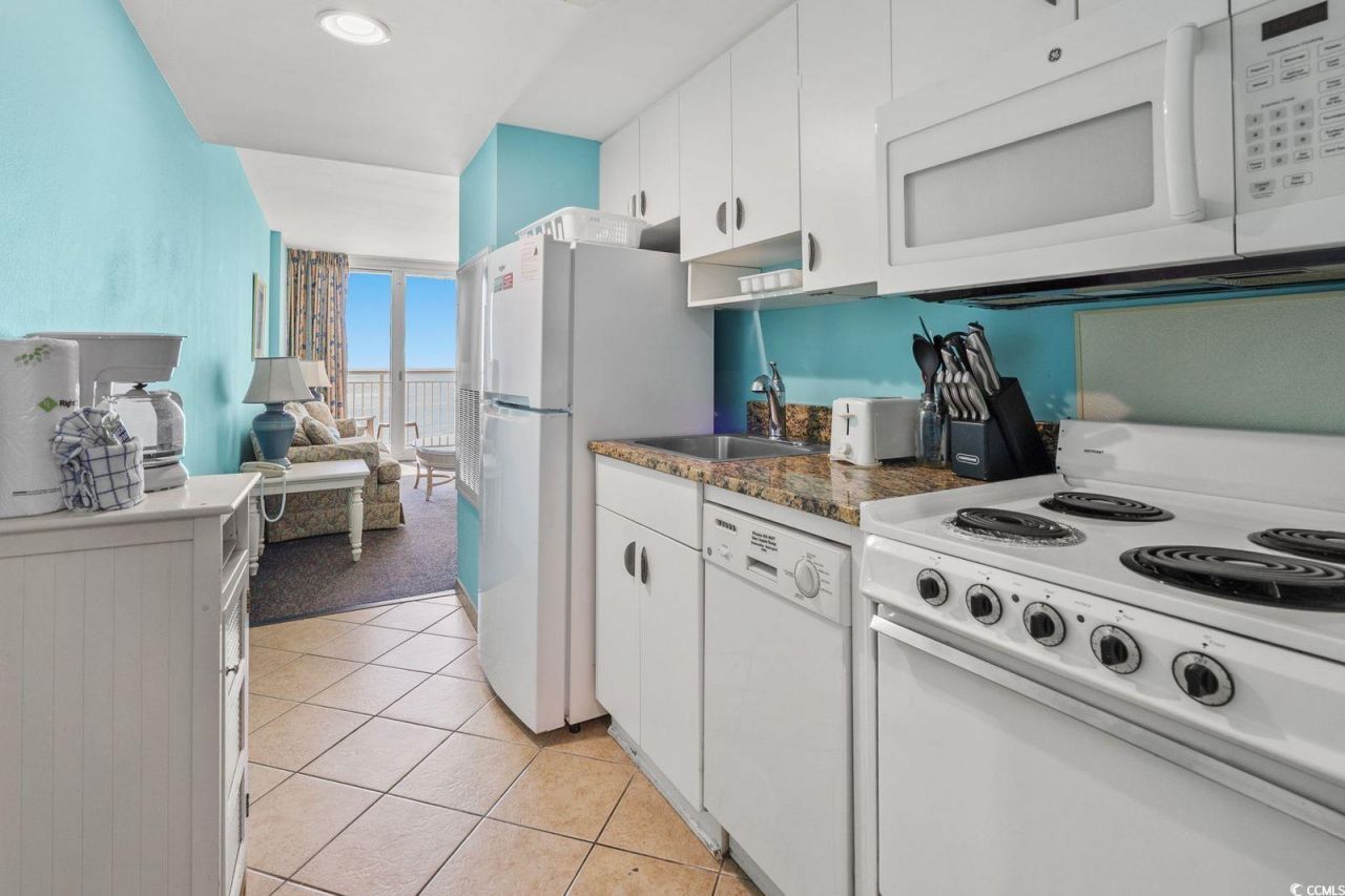 300 N Ocean Blvd. Photo 6