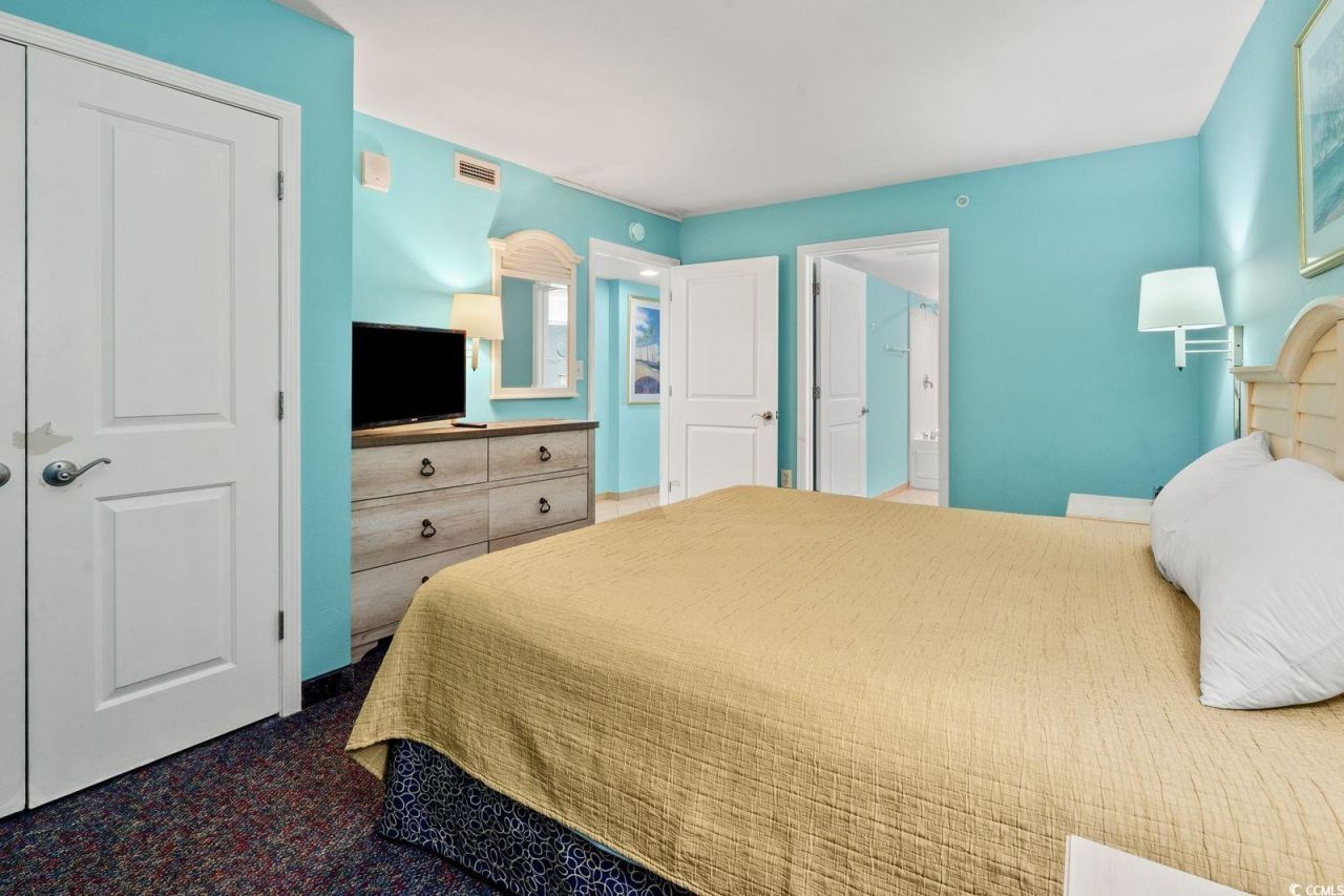 300 N Ocean Blvd. Photo 9