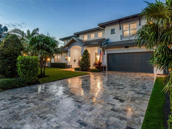 1580 SE 8th Street, Deerfield Beach, FL 33441