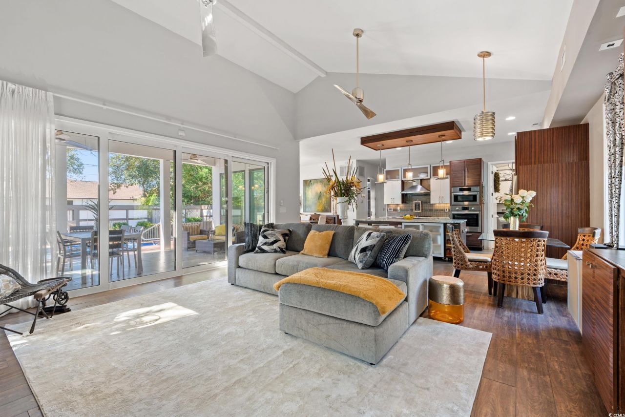 4800 Camellia Dr. Photo 6