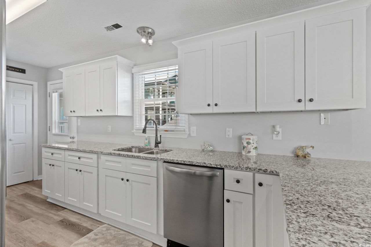 6001 - 1132 S Kings Hwy. Photo 14