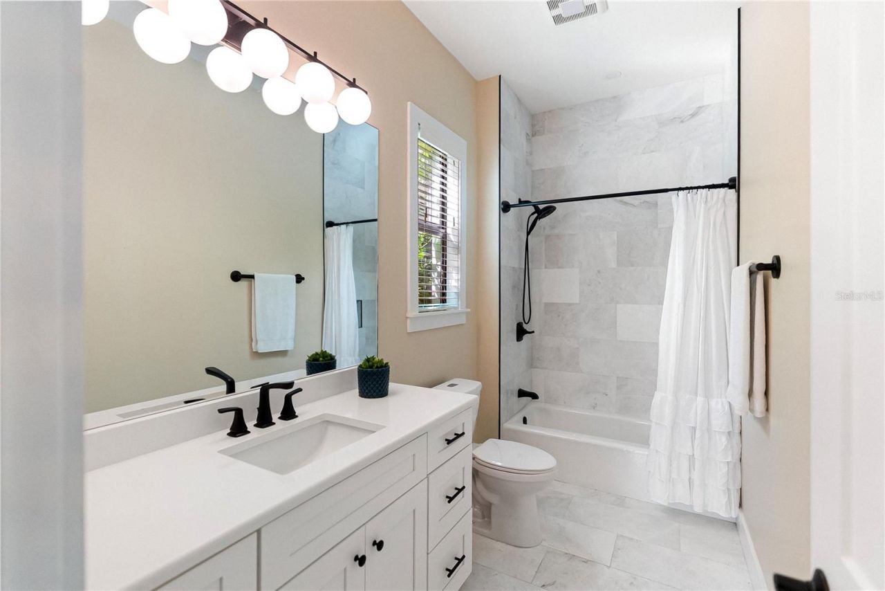 18702 69th Avenue E, Bradenton, FL 34211 Photo