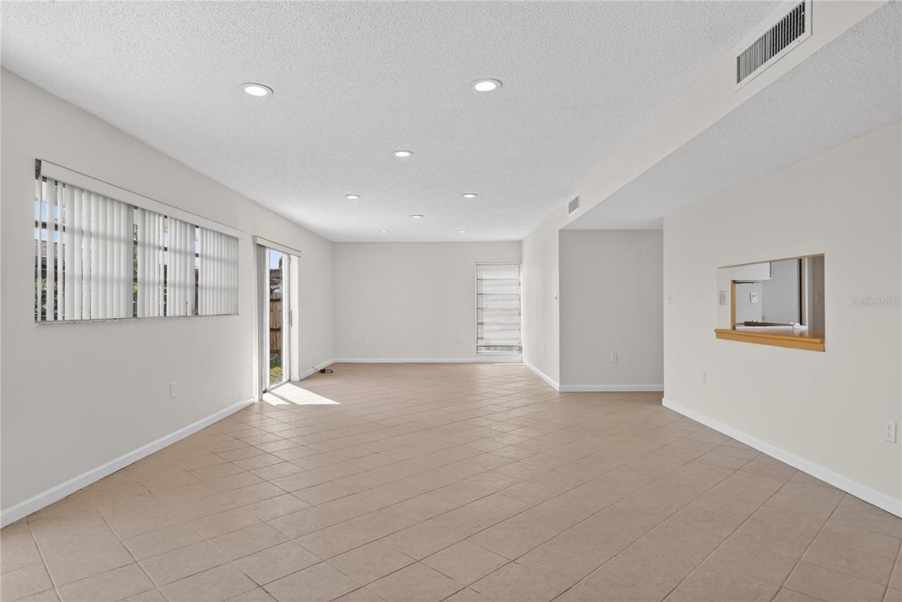 11530 SW 83rd Terrace, Miami, FL 33173 Photo