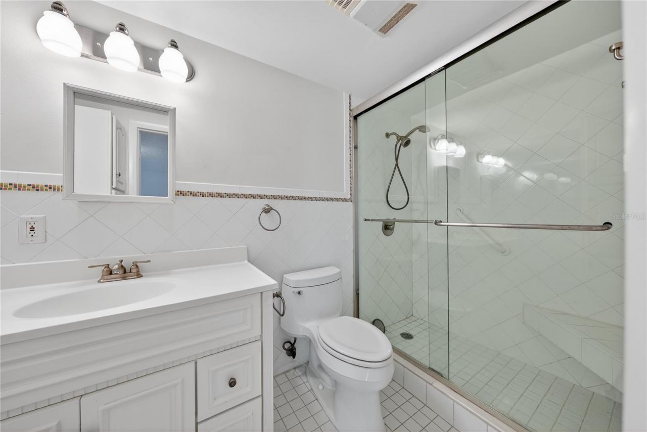 11530 SW 83rd Terrace, Miami, FL 33173 Photo