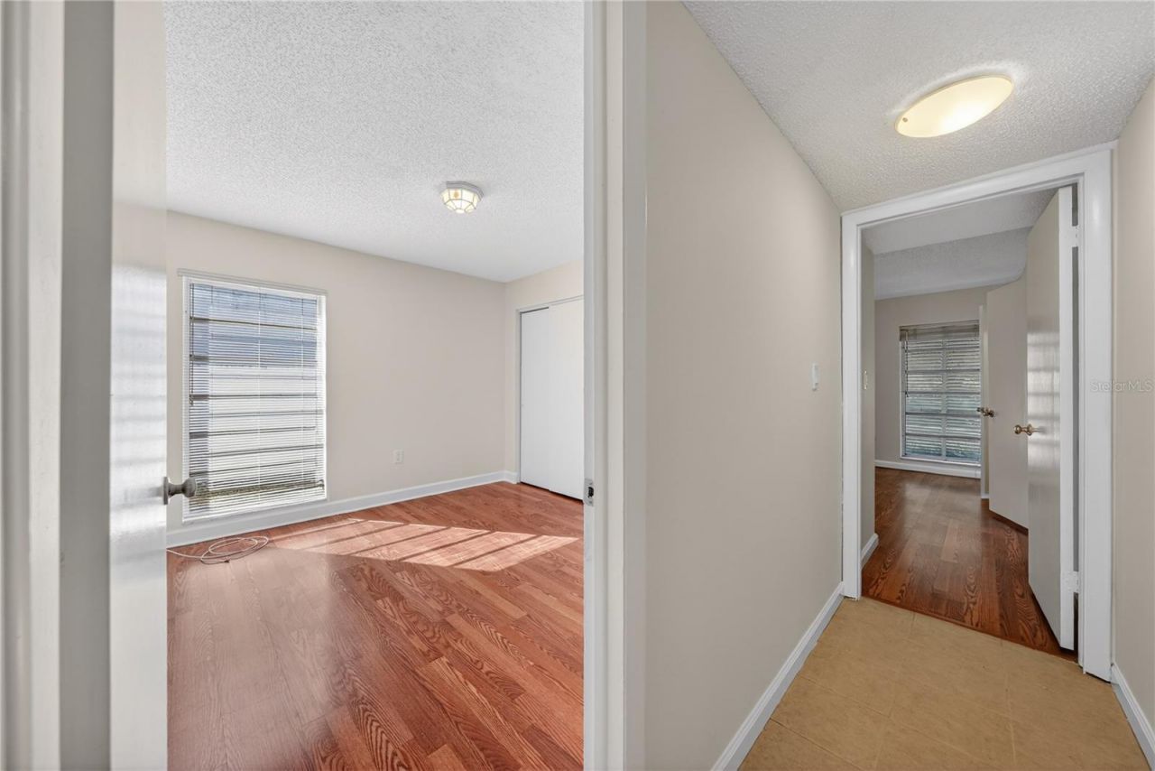 11530 SW 83rd Terrace, Miami, FL 33173 Photo