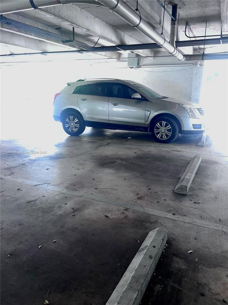 12290 NE 11th Ct, Unit 305, North Miami, FL 33161 Photo